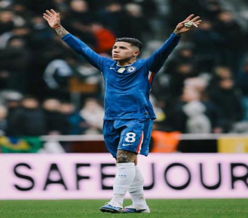 费伦茨赛季,次对阵卢多,戈专家质合,球盟会链接,球盟会地址,球盟会官方平台,球盟会入口站点